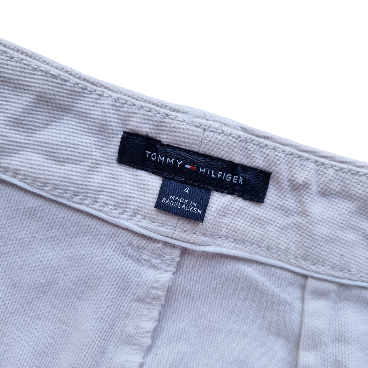 Tommy Hilfiger Chino Shorts - Size UK 8 to 10