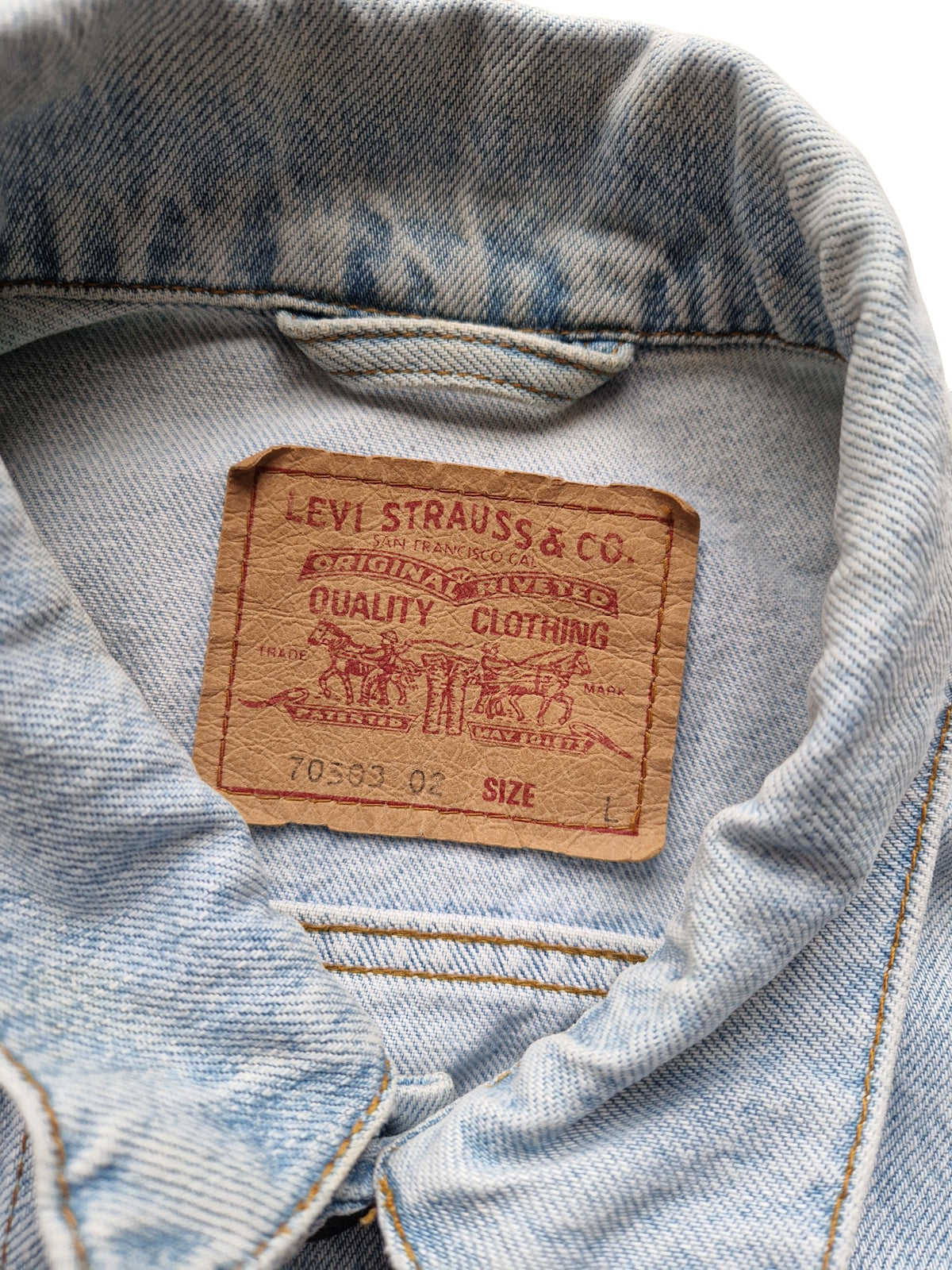 90's Levi's Denim Trucker Jacket - Size Large (relaxed fit)