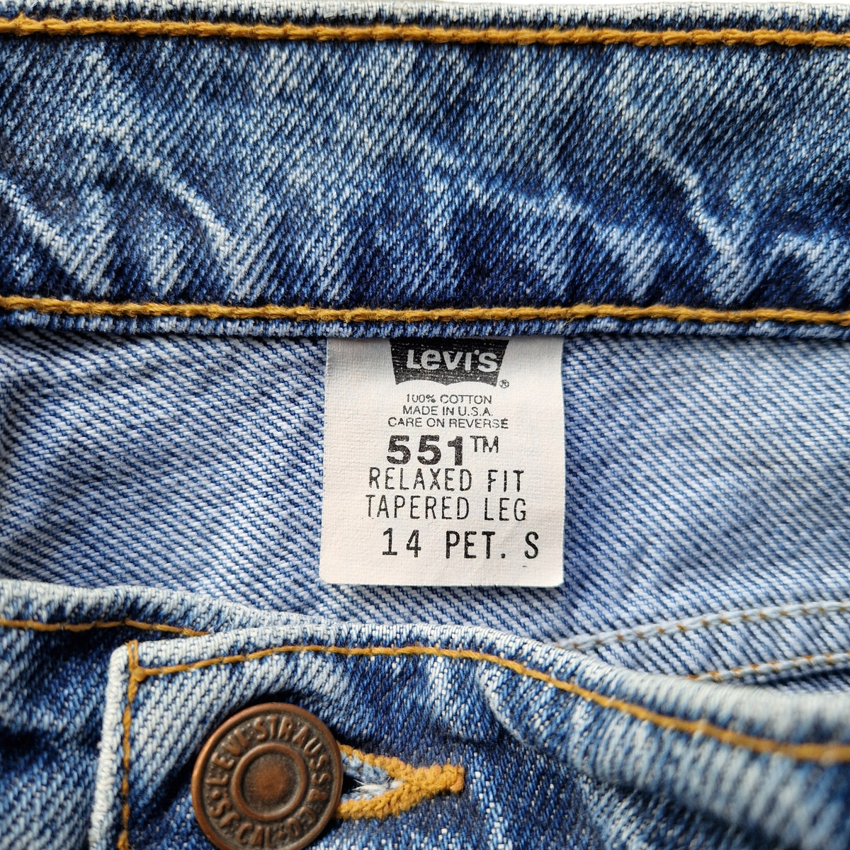 90's Levi's 551's Jeans - Size W32 L28