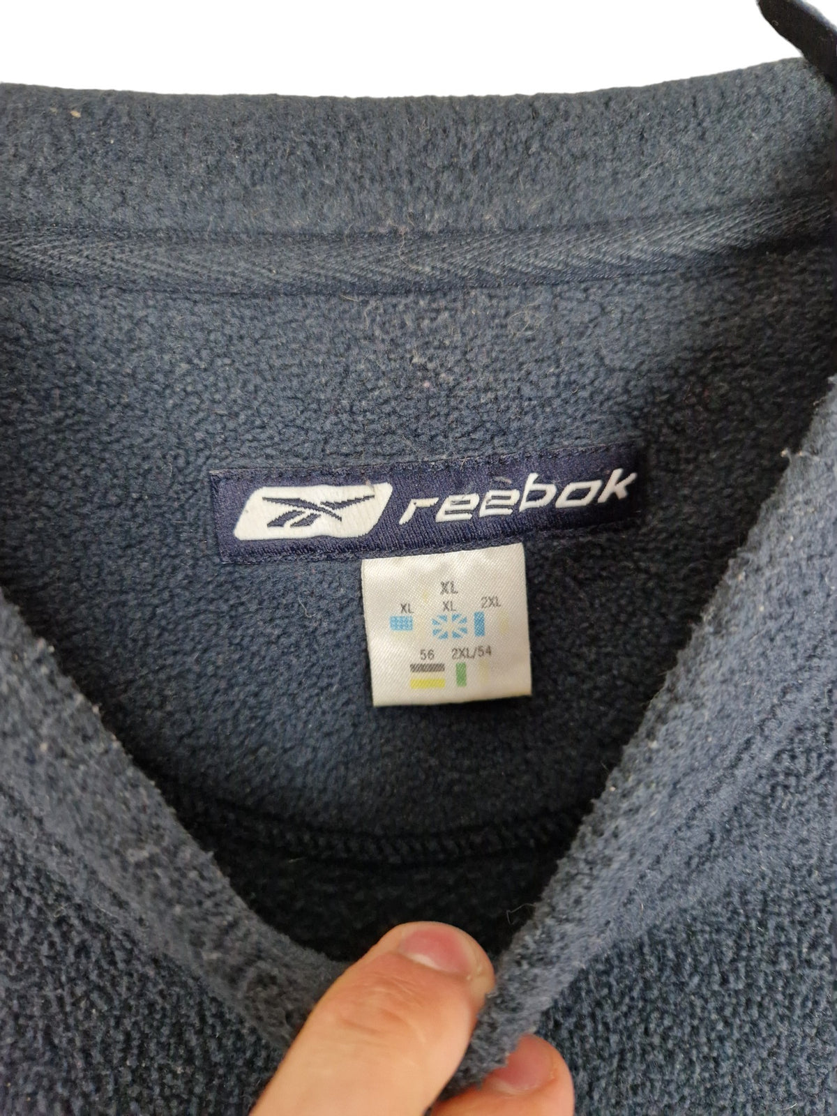 Y2K Reebok V Neck Sweatshirt - Size XL