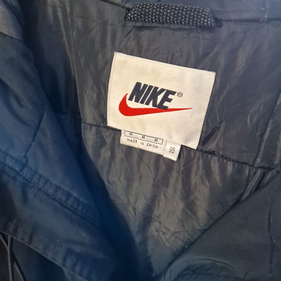 90's Nike Puffer Jacket - Size XL