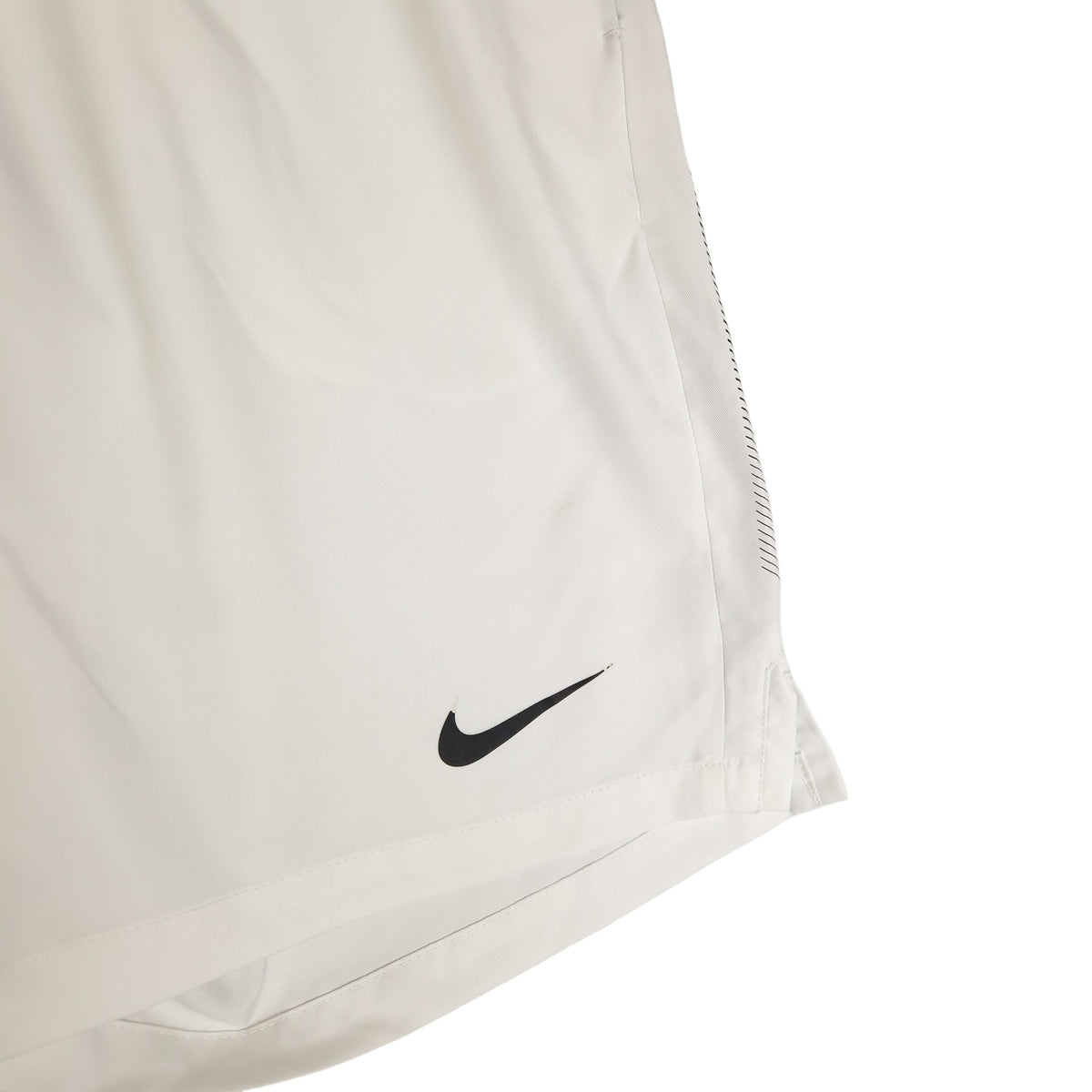 Nike Dri-Fit Shorts - Size Medium (W30)