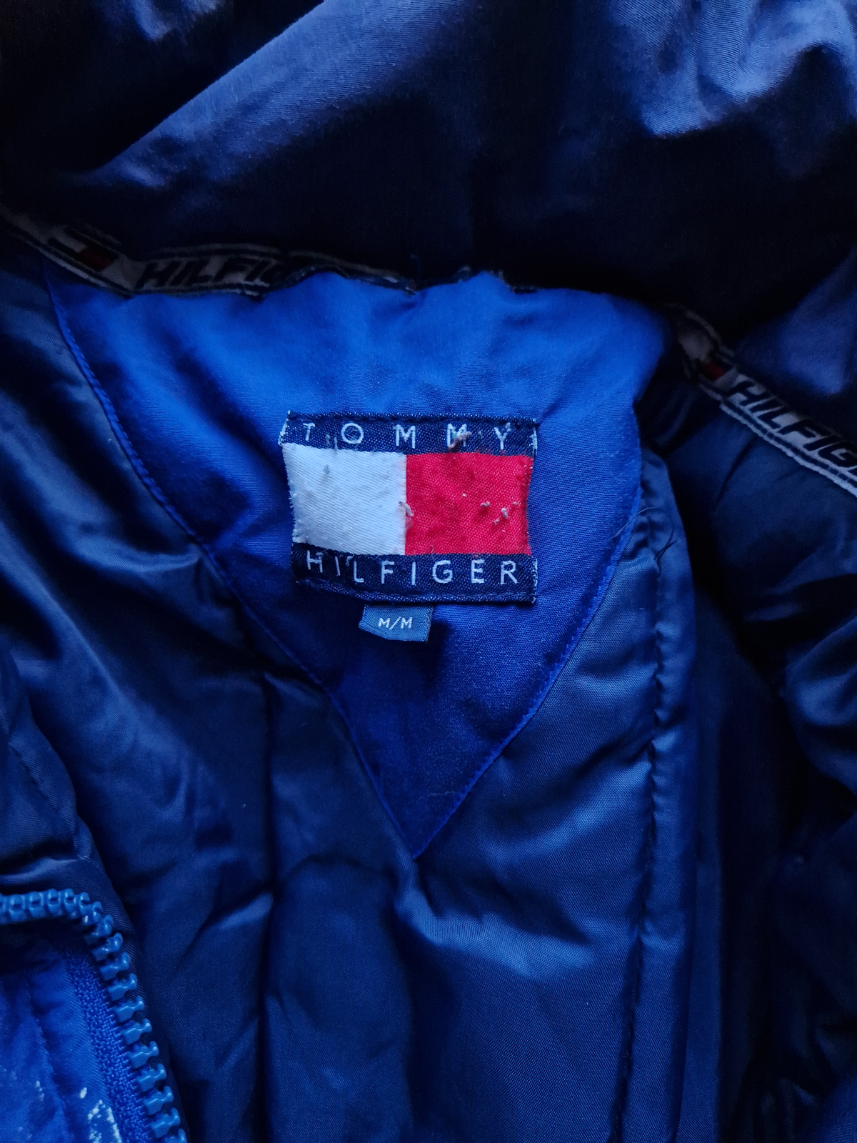 Y2K Tommy Hilfiger Puffer Jacket - Size L/XL