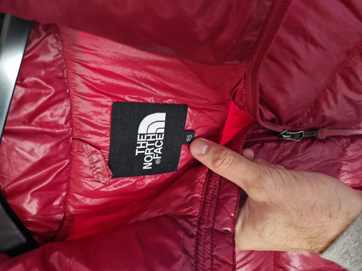 The North Face 700 Puffer Jacket - Size 10