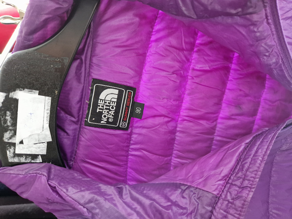 The North Face 800 Puffer Jacket - Size M UK 10