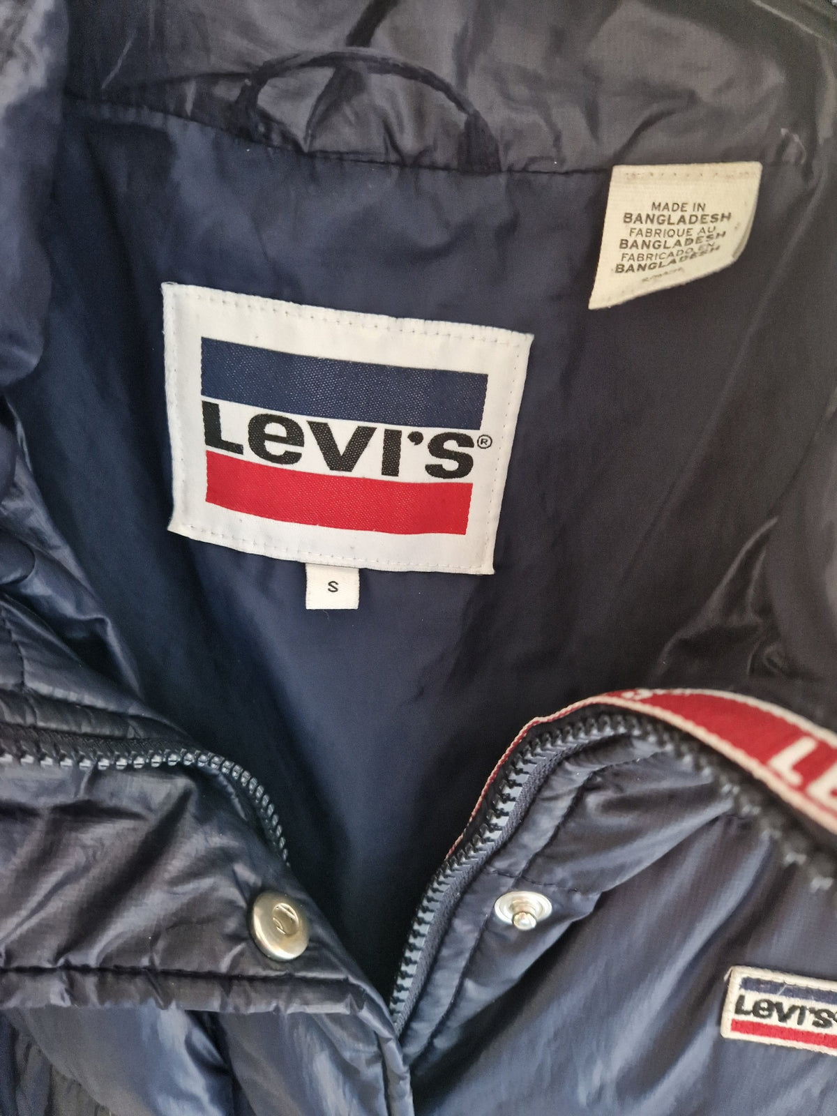 Levi's Puffer Jacket - Size UK 8