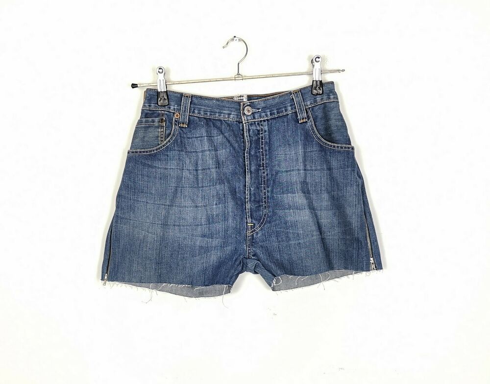 Levi's 501's Denim Shorts - Size w29 UK 8