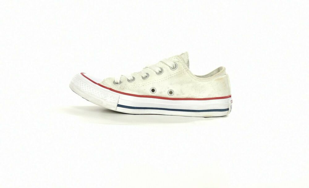 Converse Chuck Low Top - Size UK 4