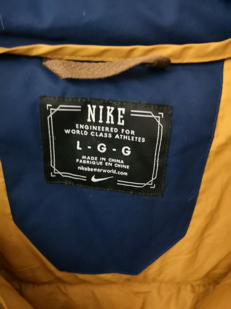 Y2K Nike Gilet - Size Large