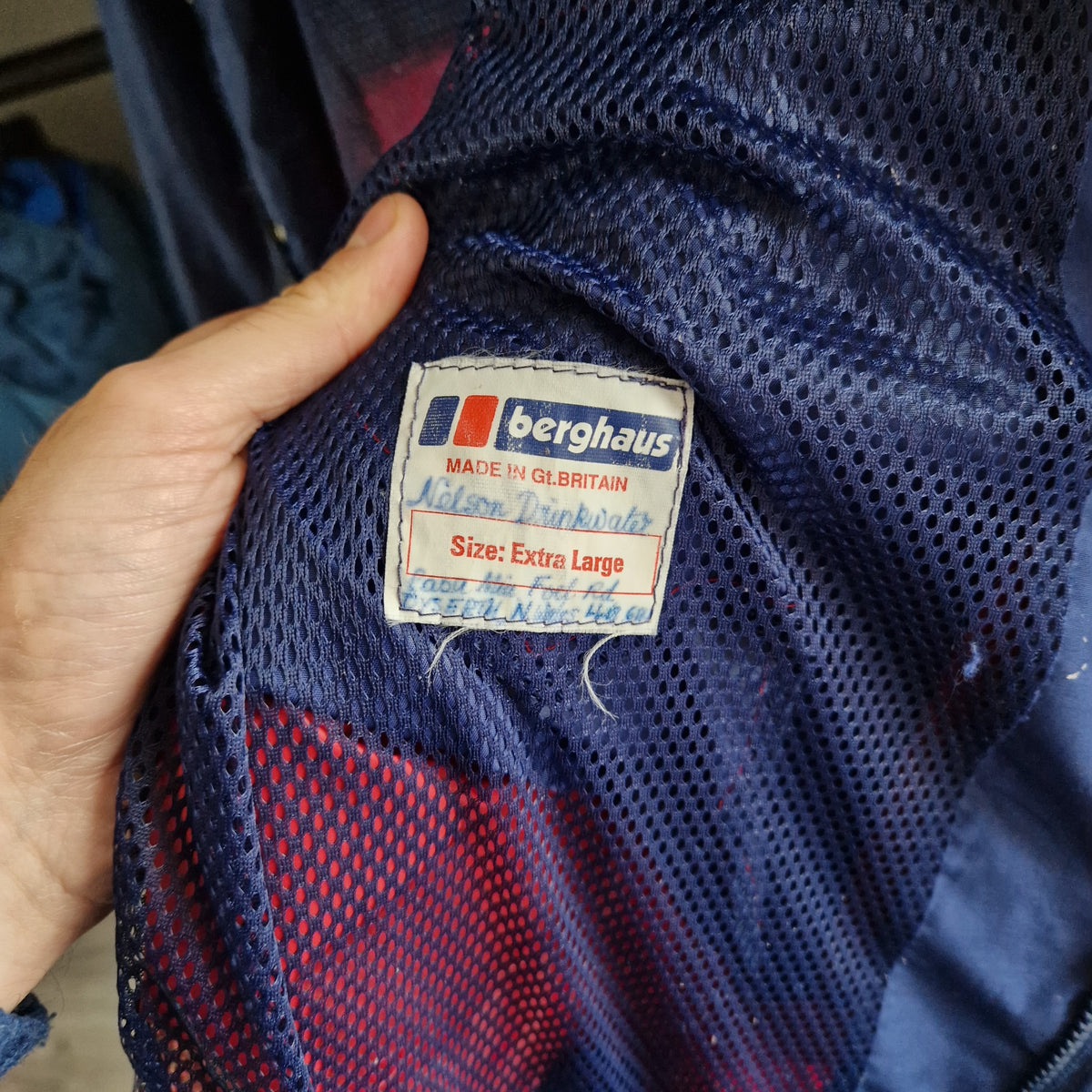 90's Berghaus Aquafoil Quattro Rain Jacket - Size XL