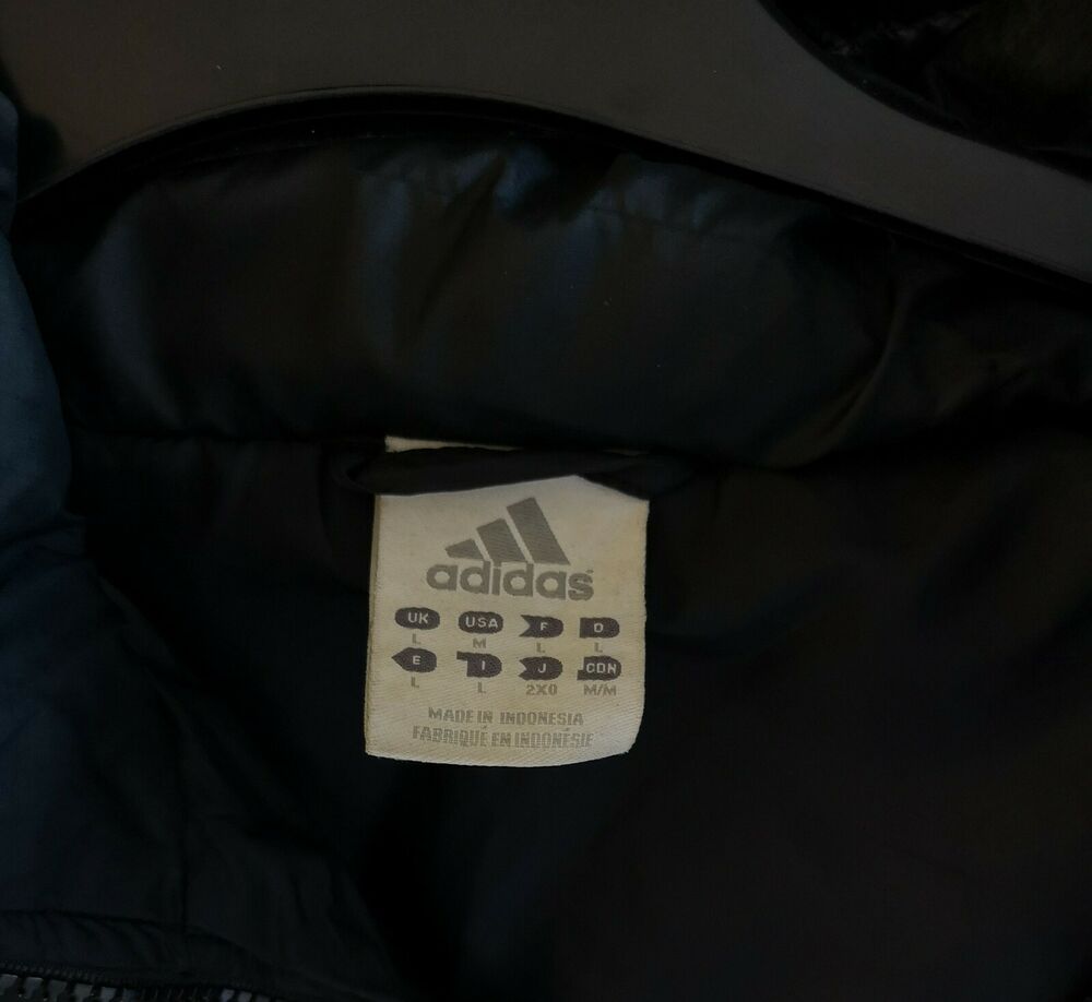 Y2K Adidas Puffer Jacket - Size Large