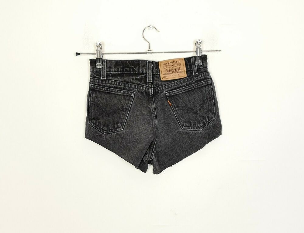 Levi hotsell 550 shorts