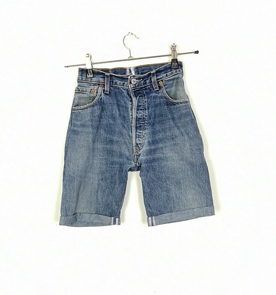 Levi's Cut Off Denim Shorts - Size W26 UK 6