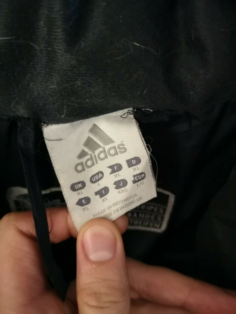 Y2K Adidas Puffer Jacket - Size XL