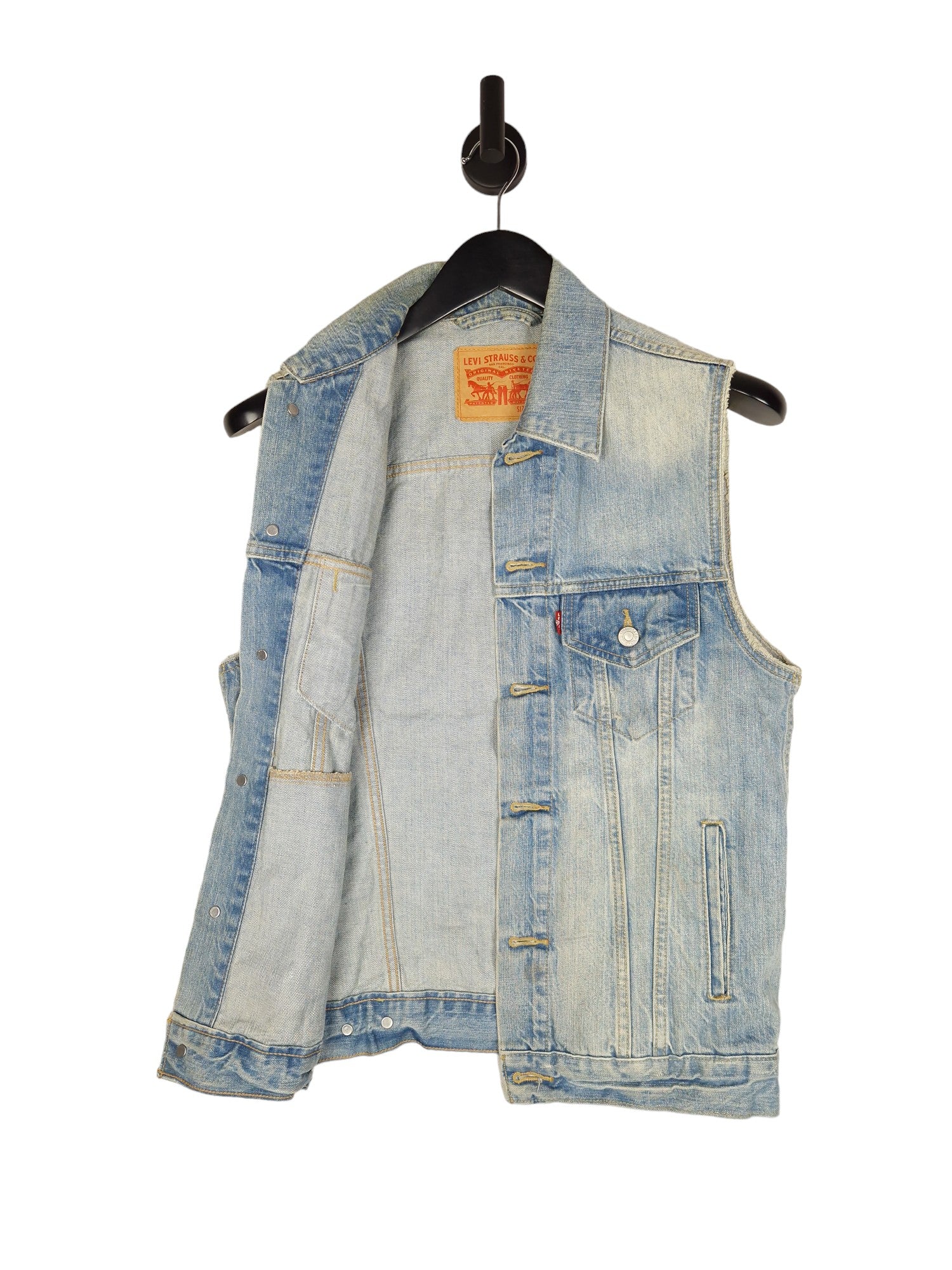 Sleeveless levi clearance denim jacket